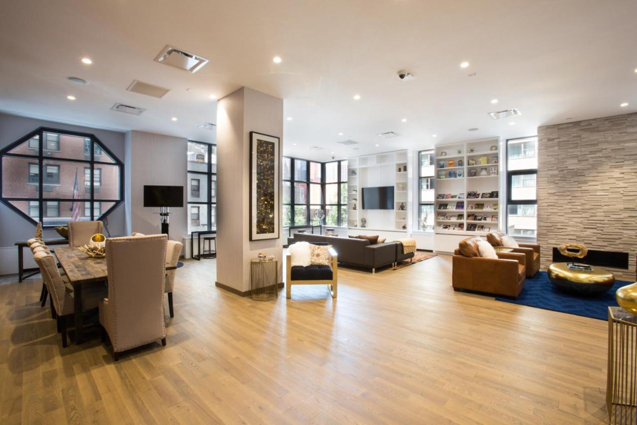 Midtown 1br W Elevator Gym Nr Times Square Nyc-1350 *